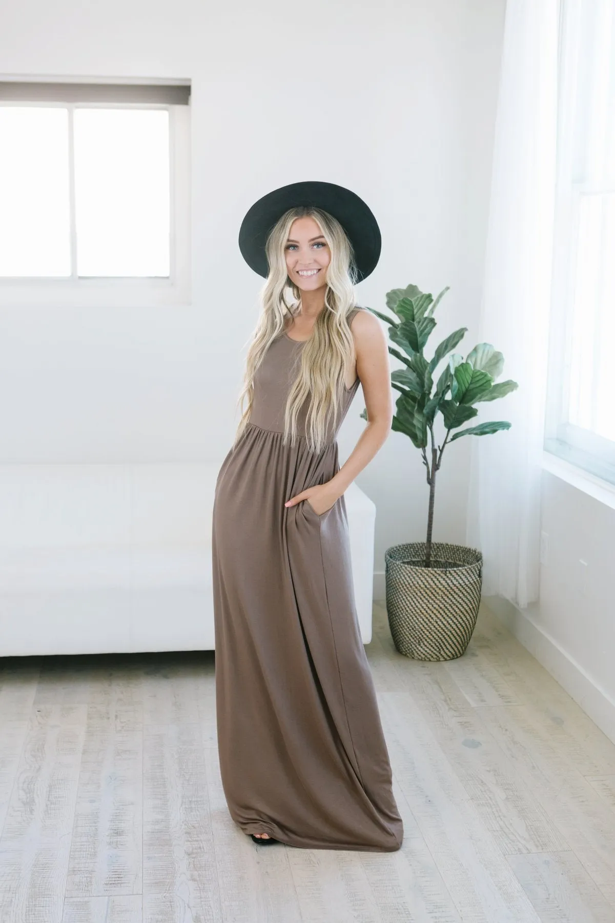 Lux Tank Maxi