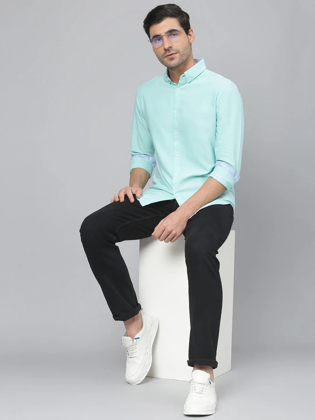 Men's Solid Turquoise Slim Fit Cotton Casual Shirt