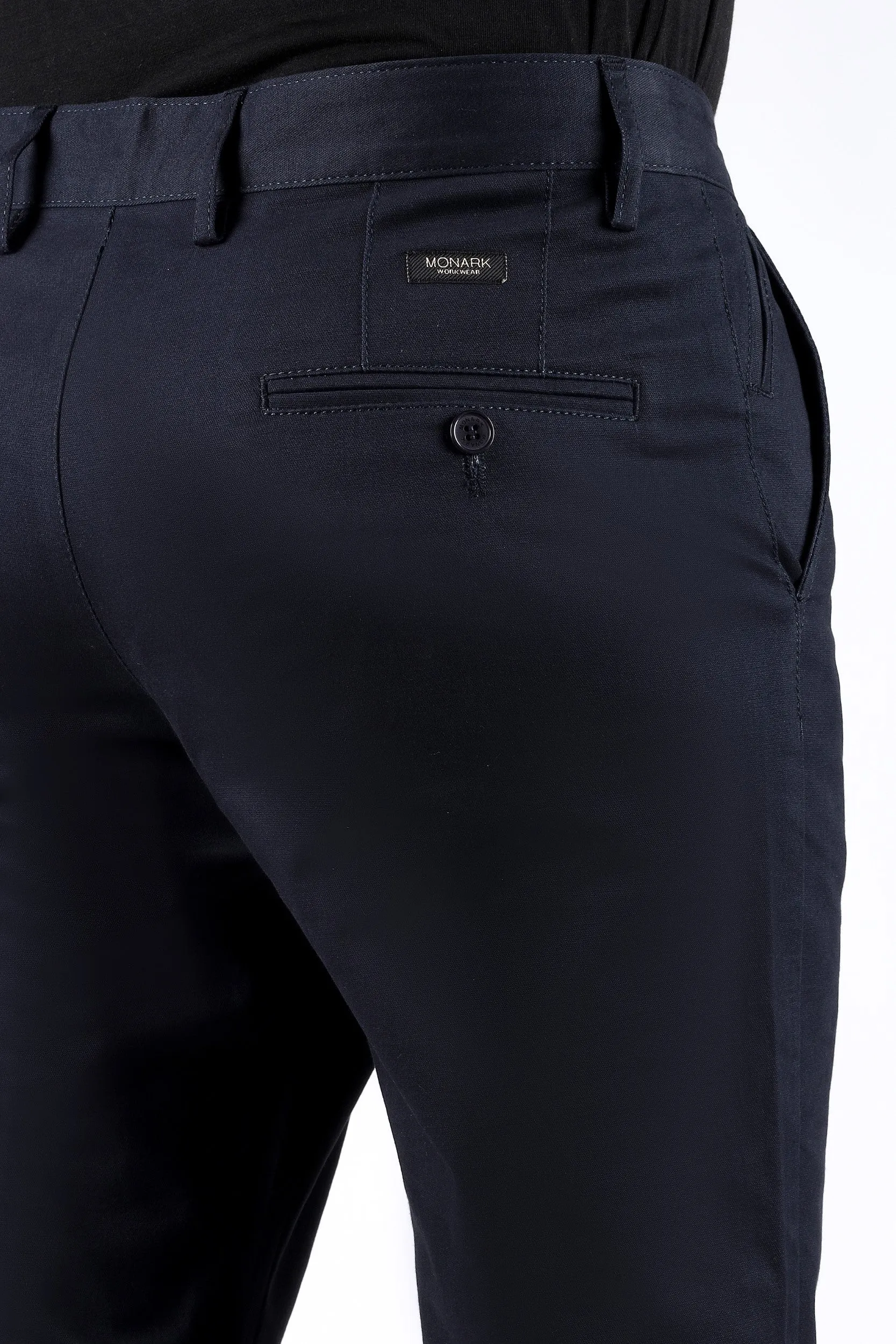 TAPPERED NAVY FIT COTTON PANTS