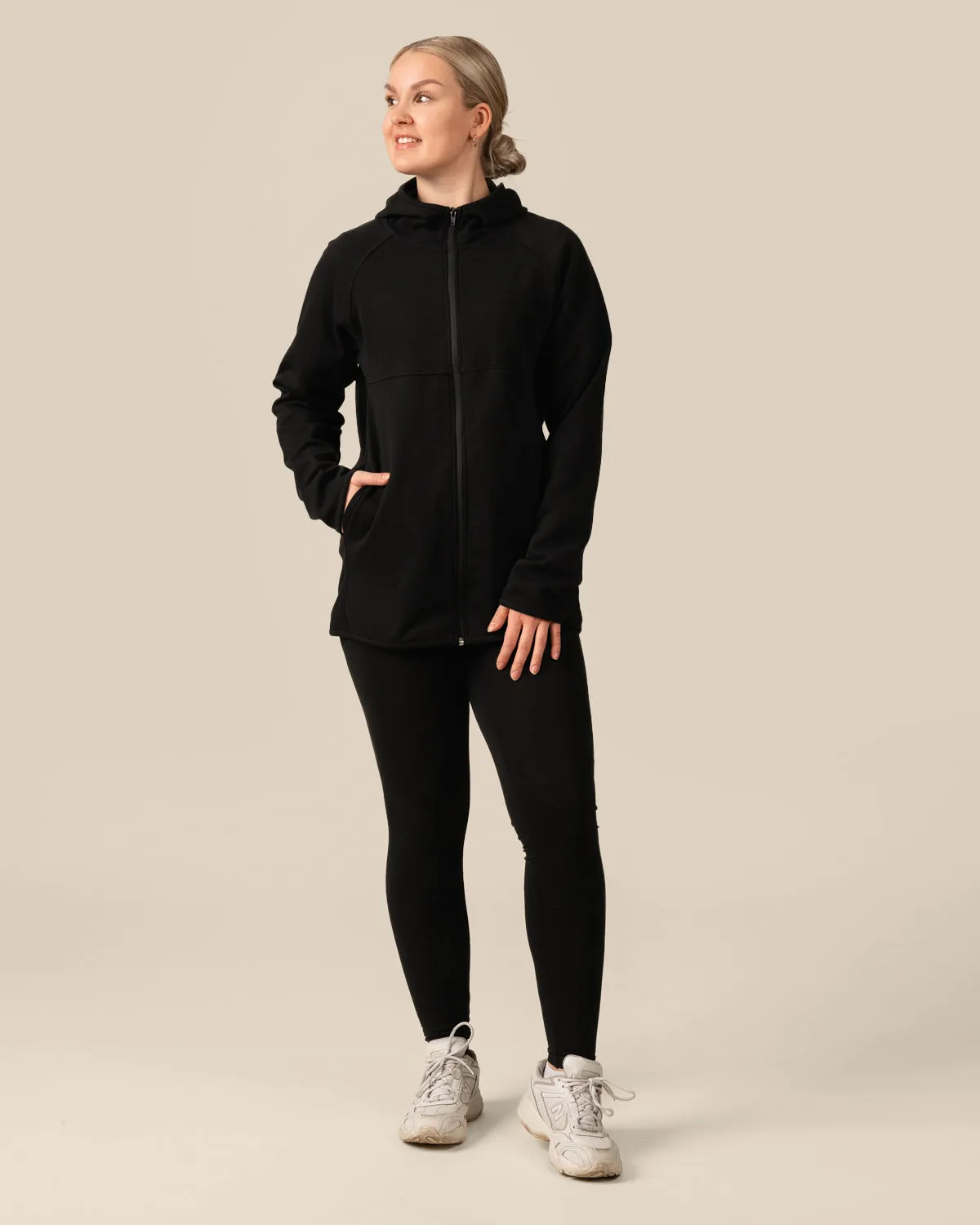Toive Zip-Up Hoodie Long Black